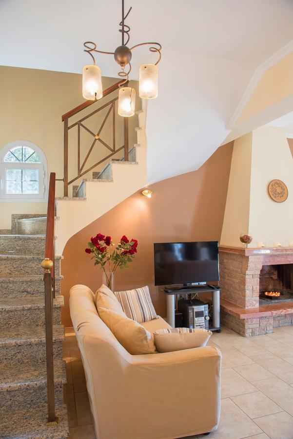 Corfu Villa Kokkini with swimming pool Kokkínion Zewnętrze zdjęcie